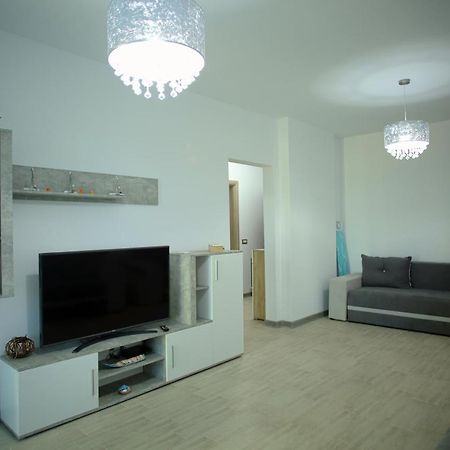 Isabelle Apartament Alezzi Beach Resort Mamaia Nord Năvodari Buitenkant foto