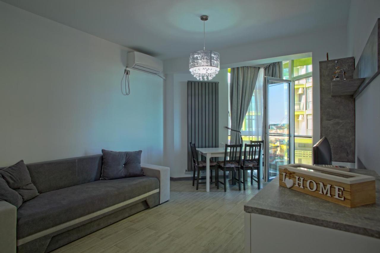 Isabelle Apartament Alezzi Beach Resort Mamaia Nord Năvodari Buitenkant foto
