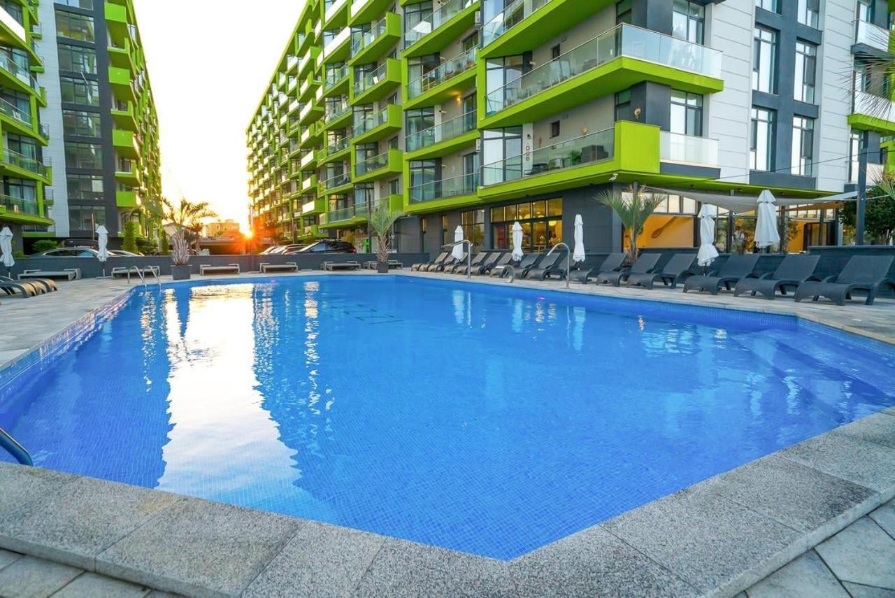Isabelle Apartament Alezzi Beach Resort Mamaia Nord Năvodari Buitenkant foto