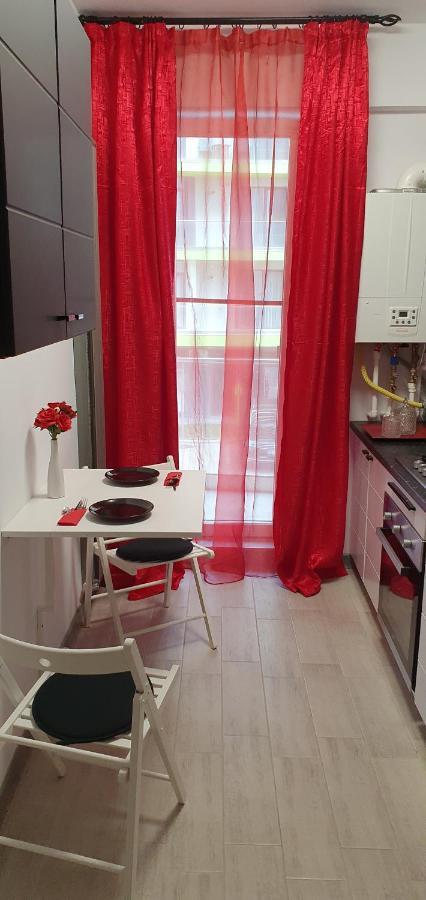 Isabelle Apartament Alezzi Beach Resort Mamaia Nord Năvodari Buitenkant foto