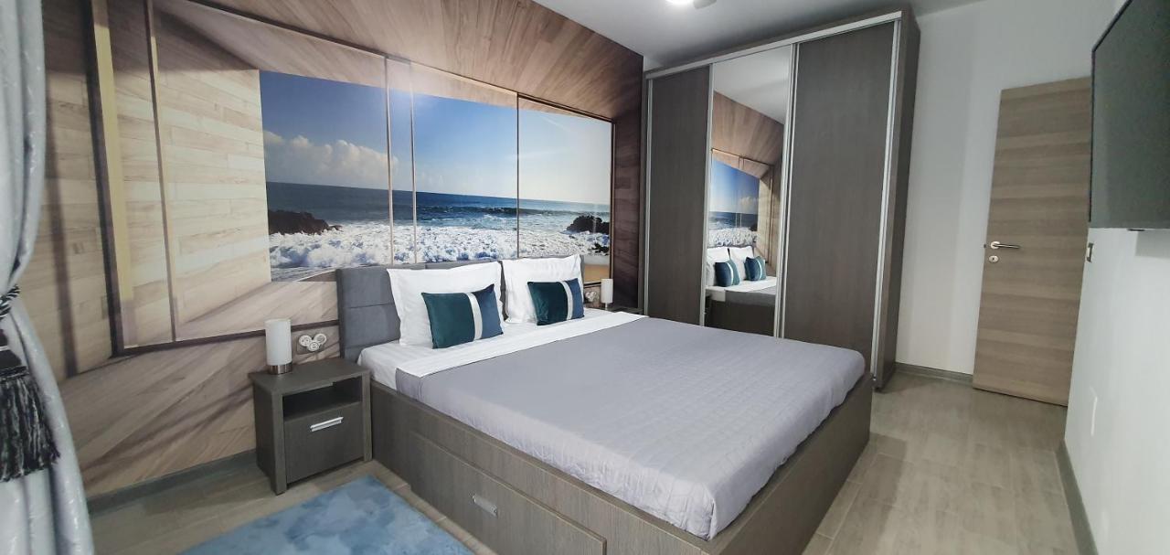 Isabelle Apartament Alezzi Beach Resort Mamaia Nord Năvodari Buitenkant foto