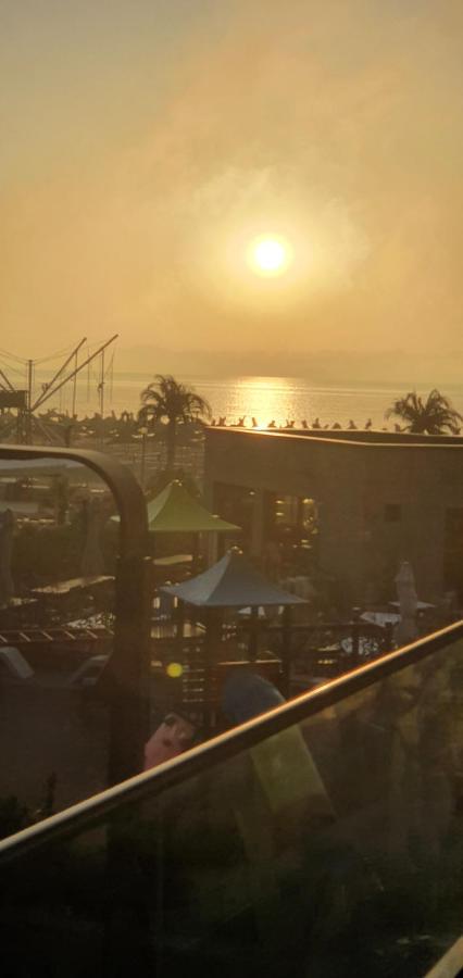 Isabelle Apartament Alezzi Beach Resort Mamaia Nord Năvodari Buitenkant foto
